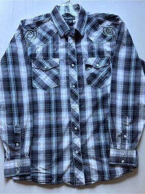Men's Black & Gray Plaid Western Button-Down Shirt